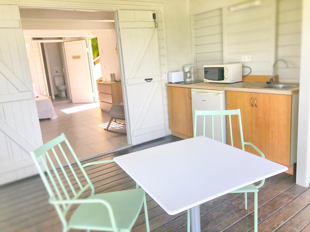 O Coeur De Deshaies Appartements Grande Anse Et Amandiers Exterior foto